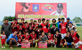 Foto-foto Sang Juara Liga Pendidikan Indonesia