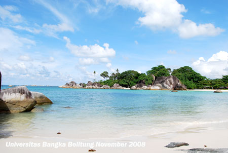 Daerah Pantai tempat Pariwisata Bangka Belitung ( BABEL )